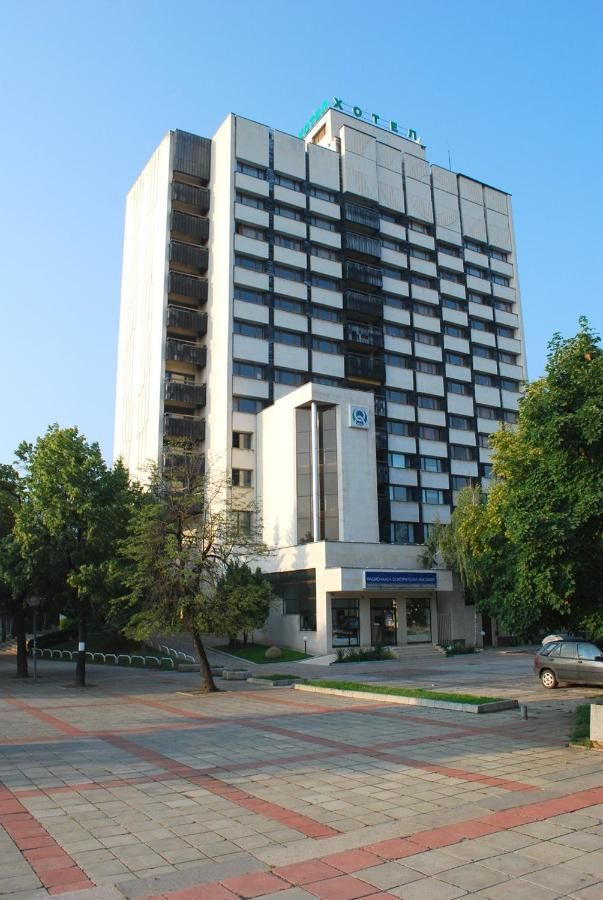 Отель Hotel Velbazhd Кюстендил-4